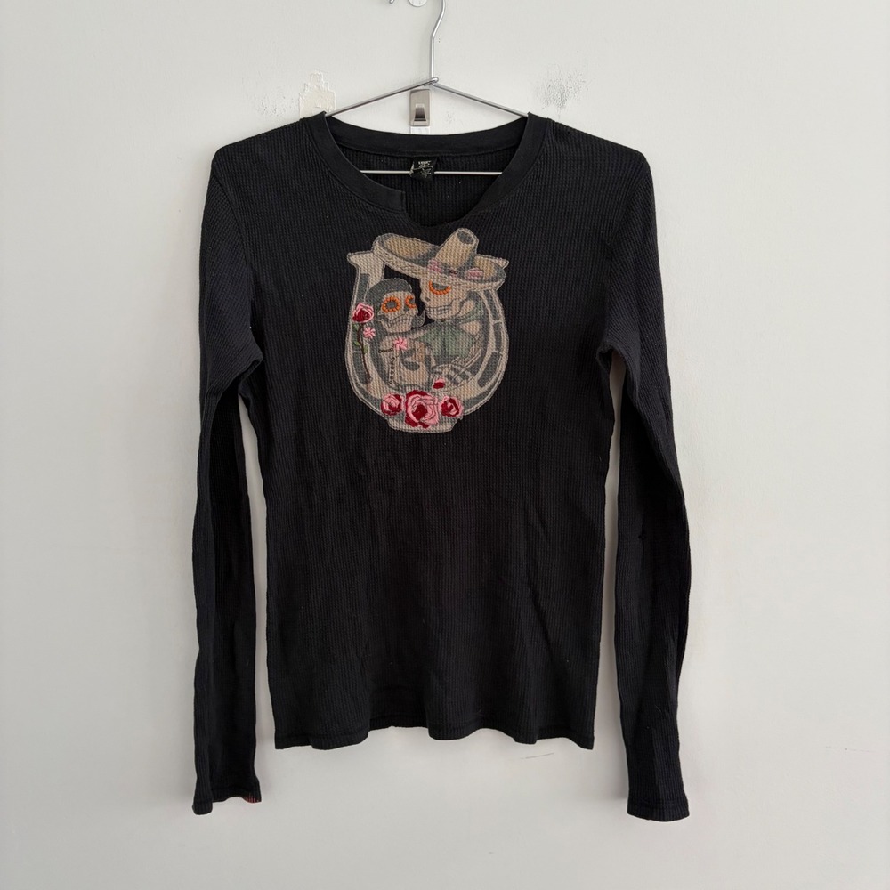 Lucky Brand Women Black Waffle Knit Long Sleeve Graphic Top L